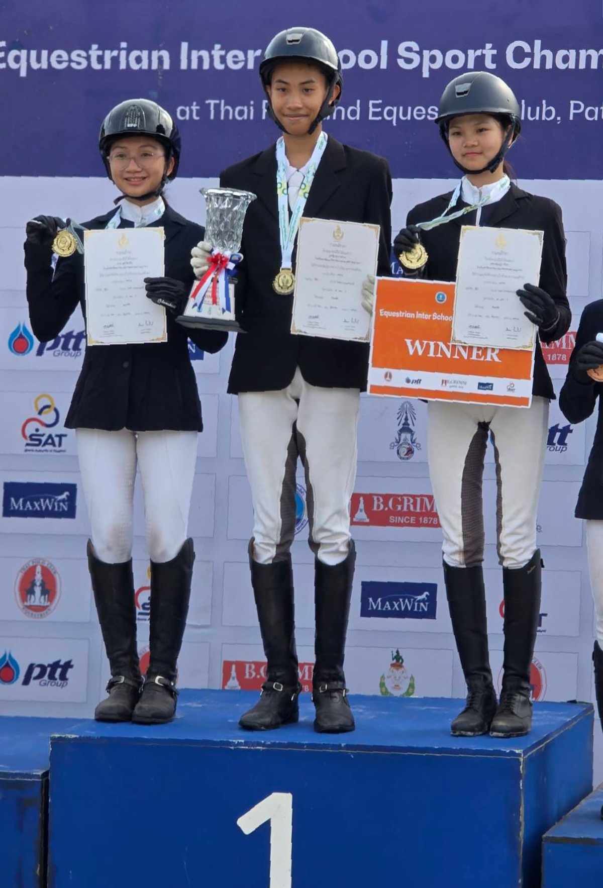 68_1751192213313_-_Phraew-Anda_Satchar.jpg