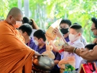 กิจกรรมทำบุญตักบาตรข้าวสารอาหารแห้ง ปีการศึกษา 2566 ครั้งที่ ... Image 146
