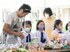กิจกรรมทำบุญตักบาตรข้าวสารอาหารแห้ง ปีการศึกษา 2566 ครั้งที่ ... Image 55