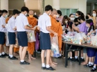 กิจกรรมทำบุญตักบาตรข้าวสารอาหารแห้ง ปีการศึกษา 2566 ครั้งที่ ... Image 71