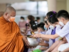 กิจกรรมทำบุญตักบาตรข้าวสารอาหารแห้ง ปีการศึกษา 2566 ครั้งที่ ... Image 80