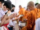 กิจกรรมทำบุญตักบาตรข้าวสารอาหารแห้ง ปีการศึกษา 2566 ครั้งที่ ... Image 86