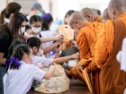 กิจกรรมทำบุญตักบาตรข้าวสารอาหารแห้ง ปีการศึกษา 2566 ครั้งที่ ... Image 94