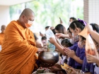 กิจกรรมทำบุญตักบาตรข้าวสารอาหารแห้ง ปีการศึกษา 2566 ครั้งที่ ... Image 105