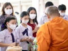 กิจกรรมทำบุญตักบาตรข้าวสารอาหารแห้ง ปีการศึกษา 2566 ครั้งที่ ... Image 126