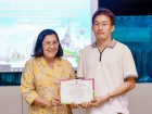 พิธีมอบประกาศนียบัตรแก่ครอบครัวเจ้าภาพ Koshi High School, Ja ... Image 18