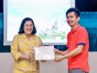 พิธีมอบประกาศนียบัตรแก่ครอบครัวเจ้าภาพ Koshi High School, Ja ... Image 23