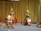 การแสดงโขน เนื่องในงานเฉลิมพระเกียรติครบรอบ 72 พรรษา พระบาทส ... Image 93