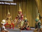 การแสดงโขน เนื่องในงานเฉลิมพระเกียรติครบรอบ 72 พรรษา พระบาทส ... Image 106