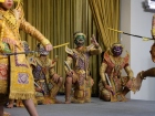 การแสดงโขน เนื่องในงานเฉลิมพระเกียรติครบรอบ 72 พรรษา พระบาทส ... Image 192