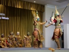 การแสดงโขน เนื่องในงานเฉลิมพระเกียรติครบรอบ 72 พรรษา พระบาทส ... Image 207
