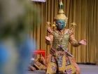 การแสดงโขน เนื่องในงานเฉลิมพระเกียรติครบรอบ 72 พรรษา พระบาทส ... Image 234