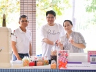 การจำหน่ายอาหาร เครื่องดื่ม และช้อนไข่ลุ้นโชค ก่อนงานประจำปี ... Image 11