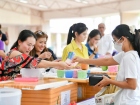 การจำหน่ายอาหาร เครื่องดื่ม และช้อนไข่ลุ้นโชค ก่อนงานประจำปี ... Image 68