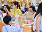 การจำหน่ายอาหาร เครื่องดื่ม และช้อนไข่ลุ้นโชค ก่อนงานประจำปี ... Image 146