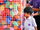การจำหน่ายอาหาร เครื่องดื่ม และช้อนไข่ลุ้นโชค ก่อนงานประจำปี ... Image 352