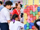 การจำหน่ายอาหาร เครื่องดื่ม และช้อนไข่ลุ้นโชค ก่อนงานประจำปี ... Image 358