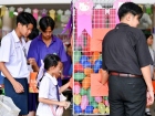 การจำหน่ายอาหาร เครื่องดื่ม และช้อนไข่ลุ้นโชค ก่อนงานประจำปี ... Image 421