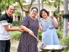 การจำหน่ายอาหาร เครื่องดื่ม และช้อนไข่ลุ้นโชค ก่อนงานประจำปี ... Image 435