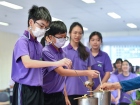 กิจกรรมหล่อเทียน เนื่องในวันอาสาฬหบูชาและวันเข้าพรรษา ประจำป ... Image 27