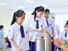 กิจกรรมหล่อเทียน เนื่องในวันอาสาฬหบูชาและวันเข้าพรรษา ประจำป ... Image 90