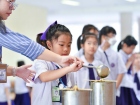 กิจกรรมหล่อเทียน เนื่องในวันอาสาฬหบูชาและวันเข้าพรรษา ประจำป ... Image 117