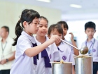 กิจกรรมหล่อเทียน เนื่องในวันอาสาฬหบูชาและวันเข้าพรรษา ประจำป ... Image 121