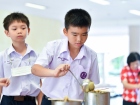 กิจกรรมหล่อเทียน เนื่องในวันอาสาฬหบูชาและวันเข้าพรรษา ประจำป ... Image 140