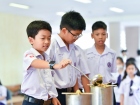กิจกรรมหล่อเทียน เนื่องในวันอาสาฬหบูชาและวันเข้าพรรษา ประจำป ... Image 150