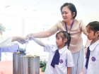 กิจกรรมหล่อเทียน เนื่องในวันอาสาฬหบูชาและวันเข้าพรรษา ประจำป ... Image 181
