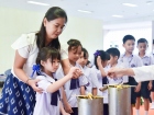 กิจกรรมหล่อเทียน เนื่องในวันอาสาฬหบูชาและวันเข้าพรรษา ประจำป ... Image 205