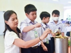 กิจกรรมหล่อเทียน เนื่องในวันอาสาฬหบูชาและวันเข้าพรรษา ประจำป ... Image 212