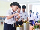 กิจกรรมหล่อเทียน เนื่องในวันอาสาฬหบูชาและวันเข้าพรรษา ประจำป ... Image 225