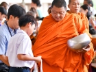 พิธีทำบุญตักบาตร ครั้งที่ 1 ปีการศึกษา 2568 Image 94