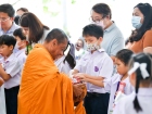พิธีทำบุญตักบาตร ครั้งที่ 1 ปีการศึกษา 2568 Image 120