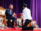 พิธีมอบประกาศนียบัตรแก่ผู้สำเร็จการศึกษาตามหลักสูตรการศึกษาข ... Image 218