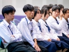 พิธีมอบประกาศนียบัตรแก่ครอบครัวเจ้าภาพ โครงการแลกเปลี่ยนการศ ... Image 14