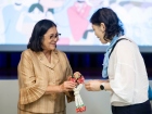 พิธีมอบประกาศนียบัตรแก่ครอบครัวเจ้าภาพ โครงการแลกเปลี่ยนการศ ... Image 38