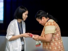 พิธีมอบประกาศนียบัตรแก่ครอบครัวเจ้าภาพ โครงการแลกเปลี่ยนการศ ... Image 39