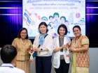 พิธีมอบประกาศนียบัตรแก่ครอบครัวเจ้าภาพ โครงการแลกเปลี่ยนการศ ... Image 40