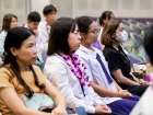 พิธีมอบประกาศนียบัตรแก่ครอบครัวเจ้าภาพ โครงการแลกเปลี่ยนการศ ... Image 111