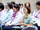 พิธีมอบประกาศนียบัตรแก่ครอบครัวเจ้าภาพ โครงการแลกเปลี่ยนการศ ... Image 120