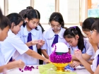 บรรยากาศการทำพานไหว้ครู ปีการศึกษา 2569 Image 17