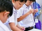 บรรยากาศการทำพานไหว้ครู ปีการศึกษา 2569 Image 26