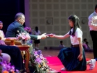 พิธีมอบประกาศนียบัตรแก่ผู้สำเร็จการศึกษาตามหลักสูตรการศึกษาข ... Image 177