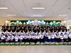 พิธีมอบประกาศนียบัตรแก่ผู้สำเร็จการศึกษาตามหลักสูตรการศึกษาข ... Image 258