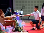 พิธีมอบประกาศนียบัตรแก่ผู้สำเร็จการศึกษาตามหลักสูตรการศึกษาภ ... Image 94