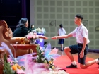 พิธีมอบประกาศนียบัตรแก่ผู้สำเร็จการศึกษาตามหลักสูตรการศึกษาภ ... Image 104