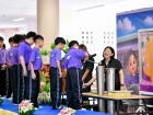 พิธีหล่อเทียนพรรษา เนื่องในวันอาสาฬหบูชาและวันเข้าพรรษา ประจ ... Image 73