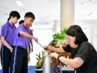 พิธีหล่อเทียนพรรษา เนื่องในวันอาสาฬหบูชาและวันเข้าพรรษา ประจ ... Image 136